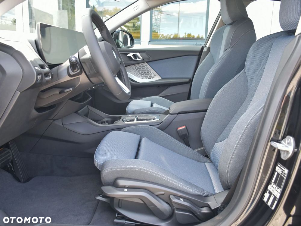 BMW Seria 2 216i - 12