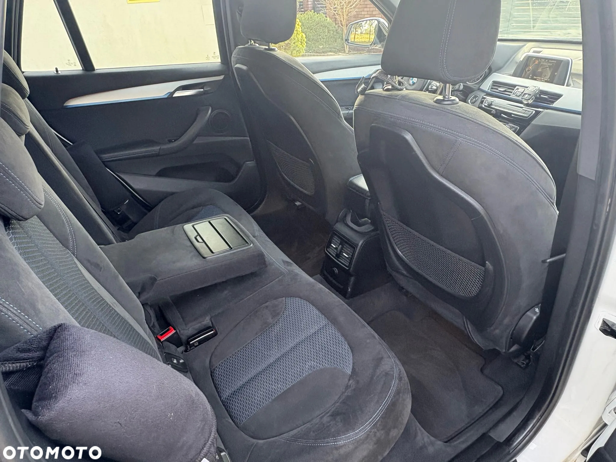 BMW X1 xDrive18d M Sport - 12