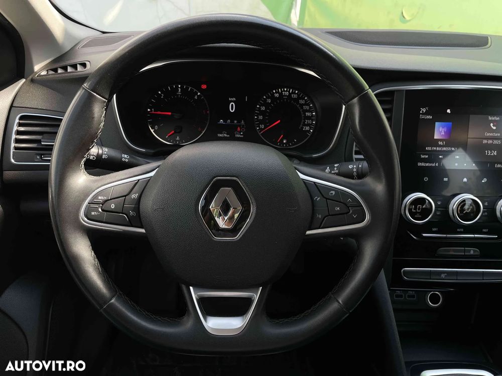 Renault Megane - 9