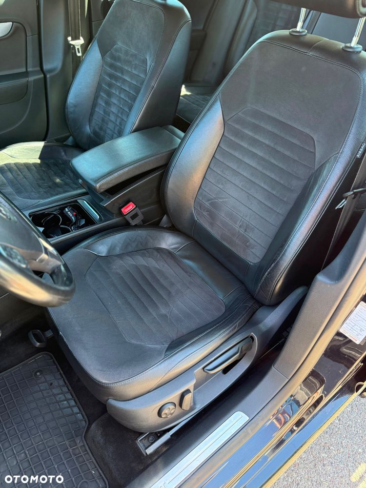 Volkswagen Passat 2.0 TDI 4Motion DSG BlueMotion Tech Highline - 12