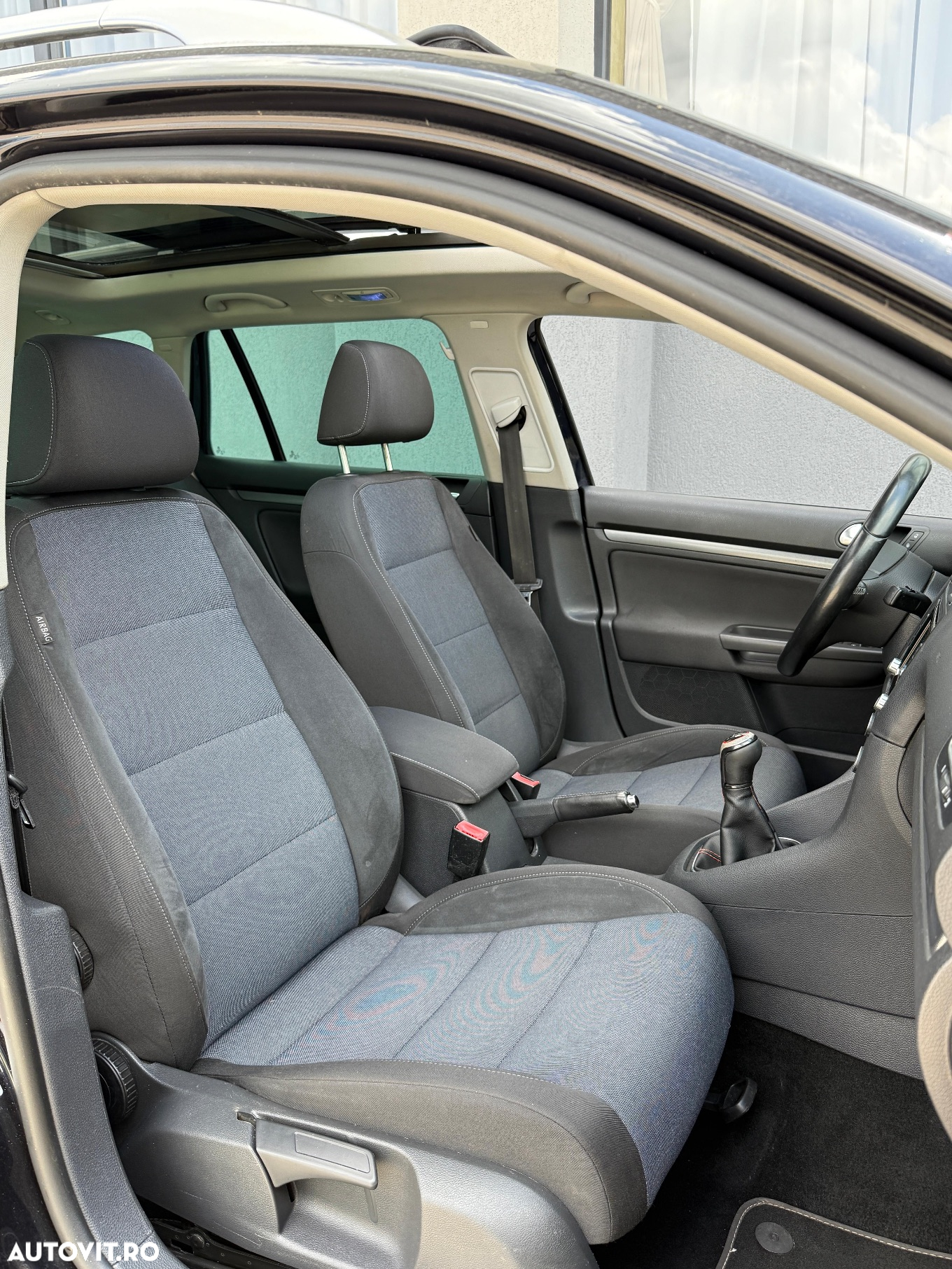 Volkswagen Golf 2.0 TDI DPF Style - 15