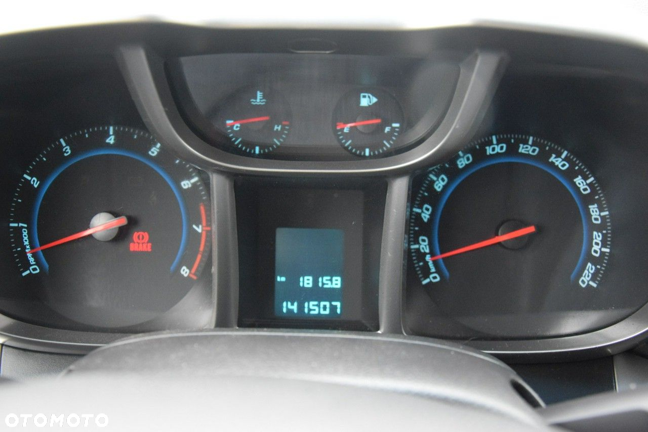 Chevrolet Orlando - 16