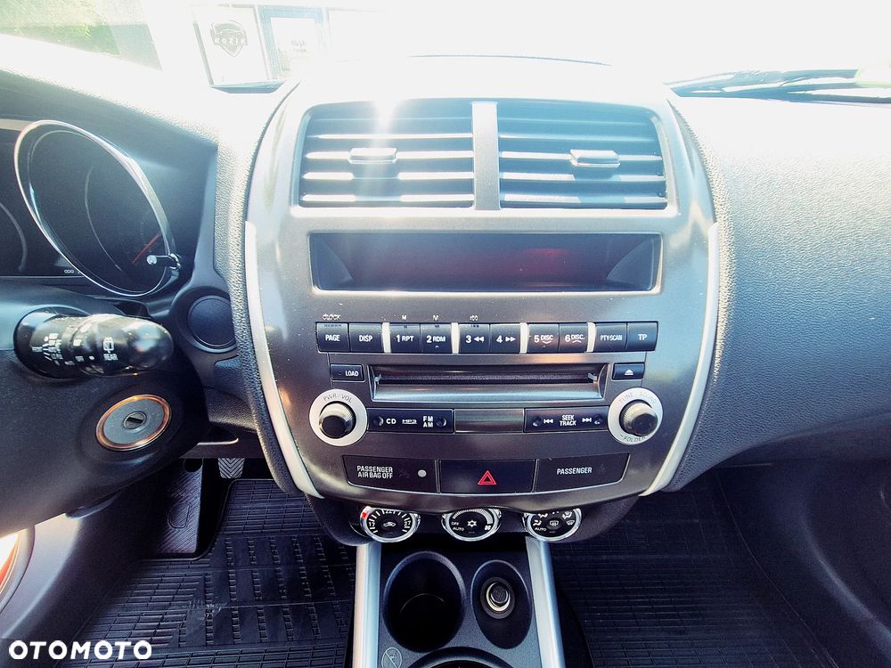 Mitsubishi ASX 1.6 2WD 35 Jahre - 23
