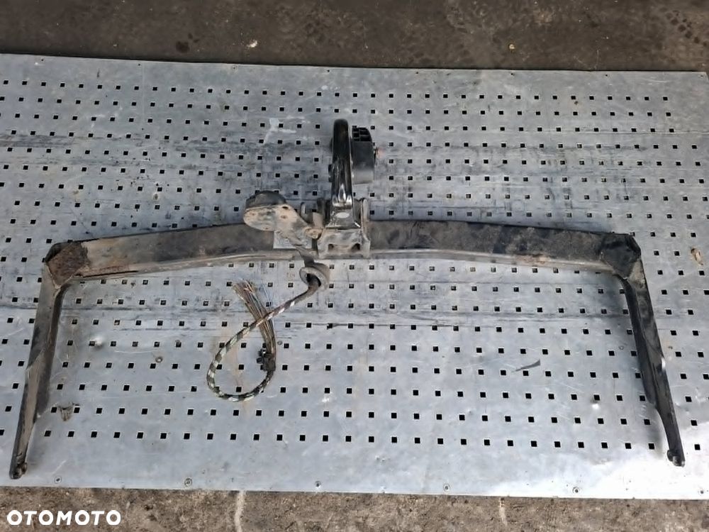 HAK HOLOWNICZY SKODA OCTAVIA III KOMBI 5E9 - 4