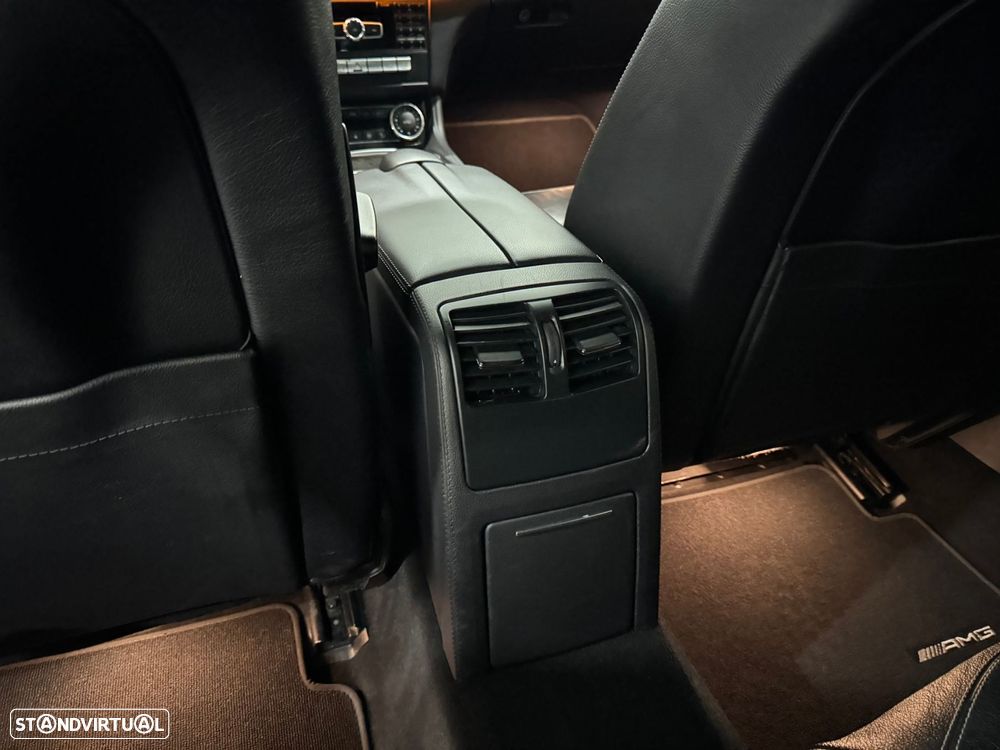 Mercedes-Benz CLS 250 CDi BlueEfficiency Shooting Brake - 33