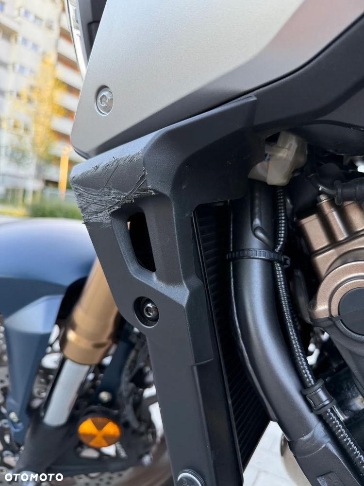 Honda CB - 27
