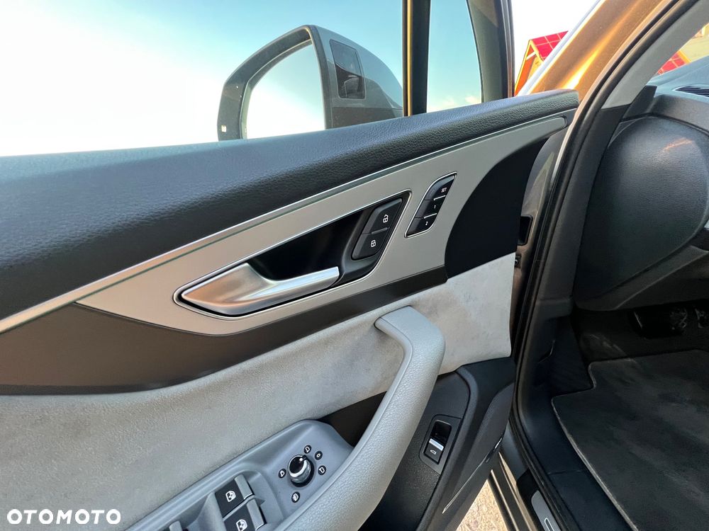 Audi Q7 3.0 TDI ultra Quattro Tiptronic - 18