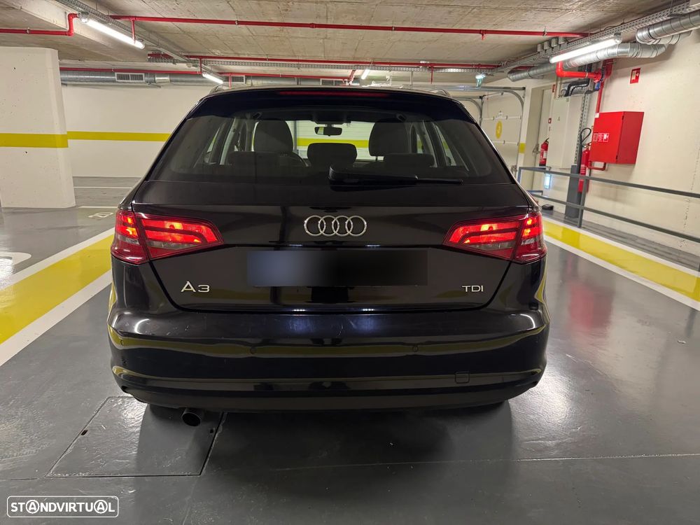 Audi A3 Sportback 1.6 TDI Sport S tronic - 6