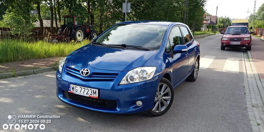 Toyota Auris 1.8 Premium - 13