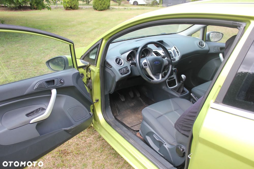 Ford Fiesta - 5