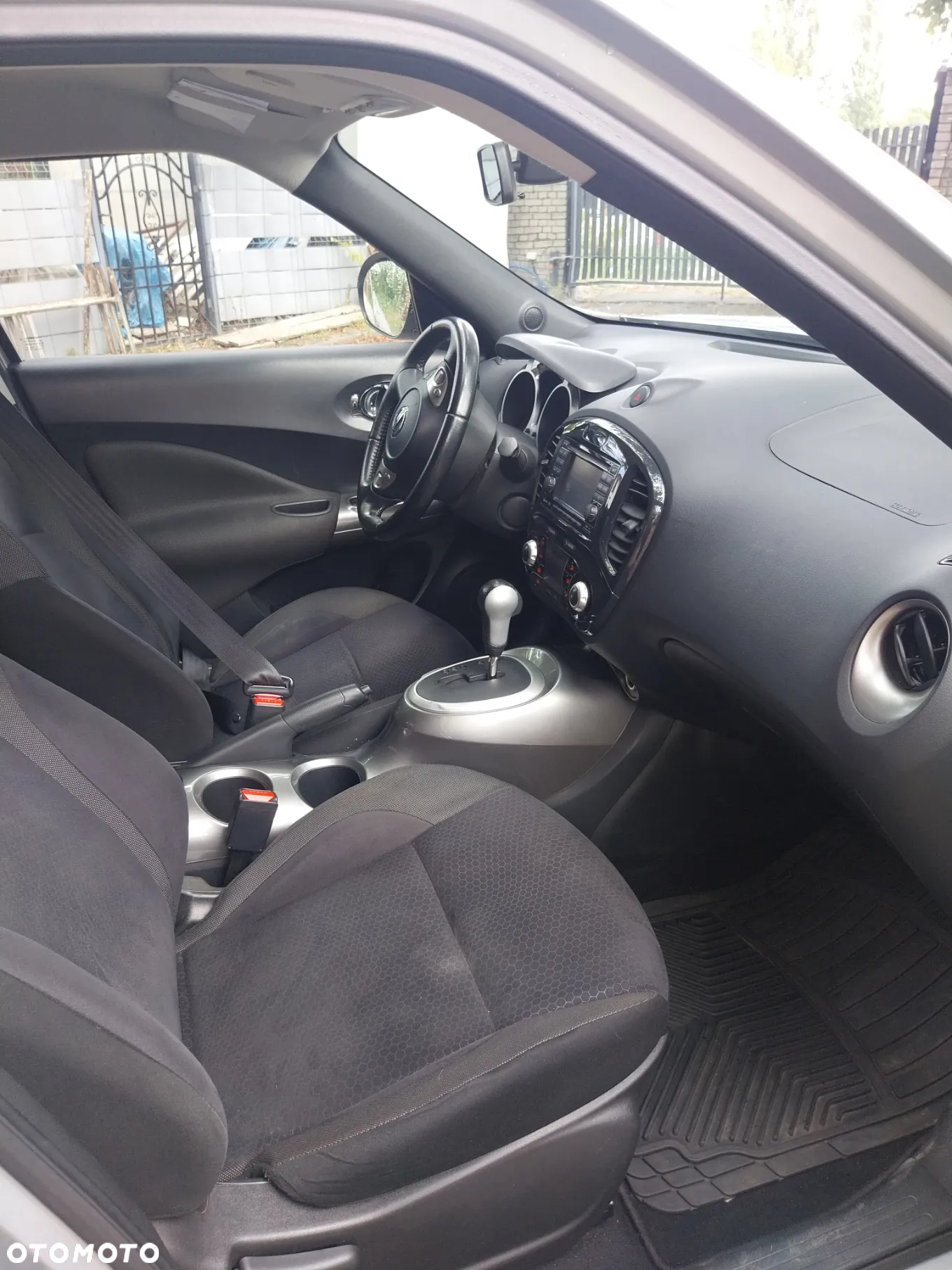 Nissan Juke 1.6 DIG-T ALL-MODE 4x4i Xtronic Tekna - 5