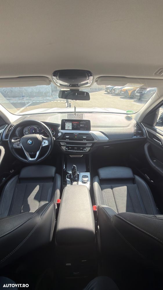 BMW X3 xDrive20i Aut. xLine - 22