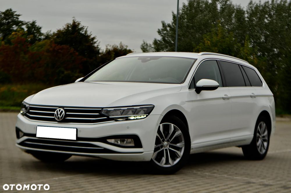 Volkswagen Passat - 2