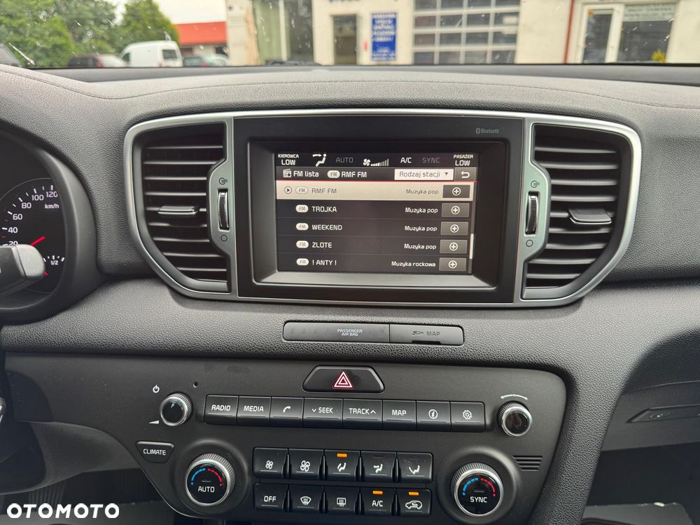 Kia Sportage - 21