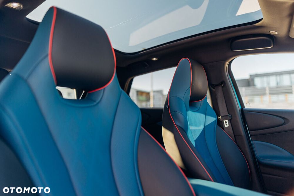 BYD Dolphin - 12