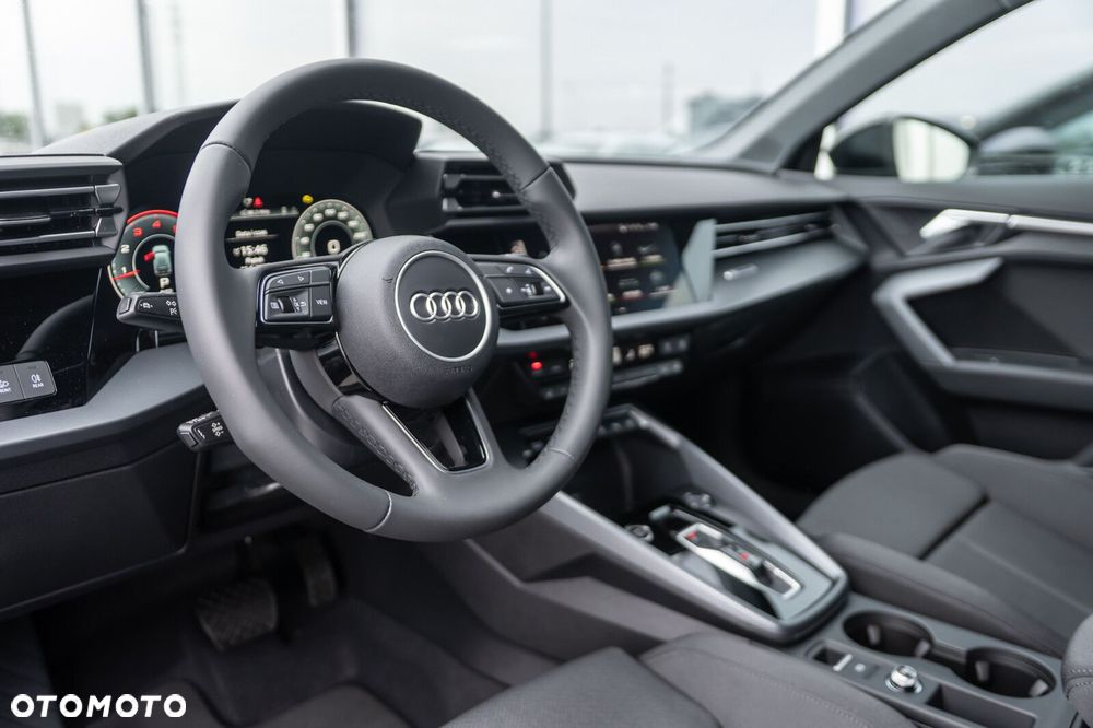Audi A3 Sportback 35 TFSI mHEV Advanced S tronic - 13
