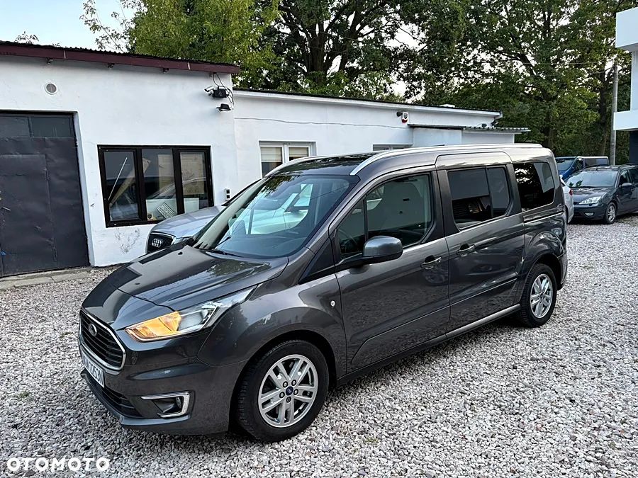 Ford Tourneo Connect Grand - 1