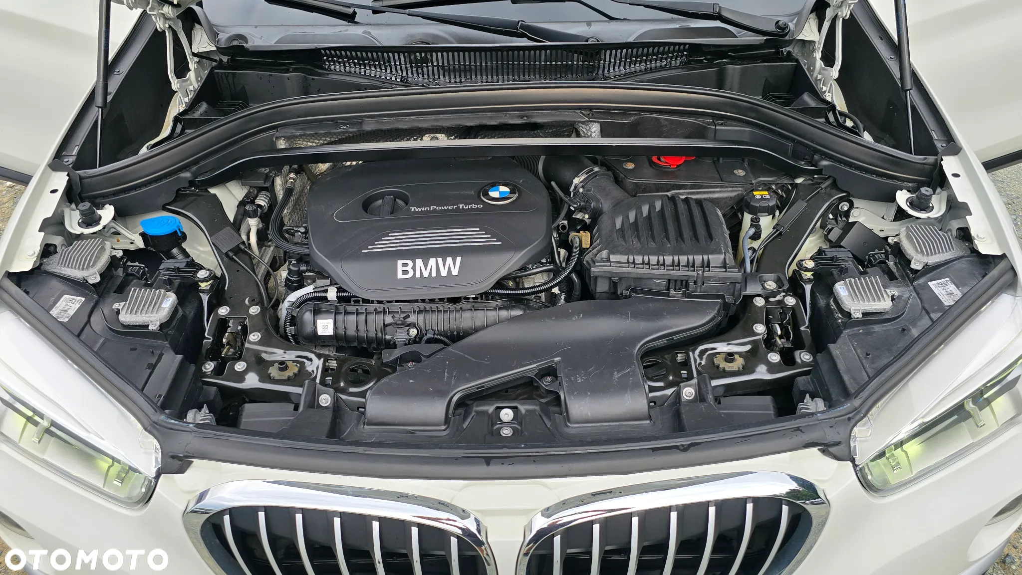 BMW X1 xDrive25i GPF xLine - 27