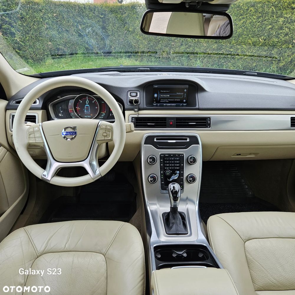 Volvo XC 70 D4 Geartronic Momentum - 21