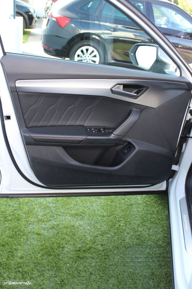 Cupra Formentor 1.4 e-Hybrid DSG - 12