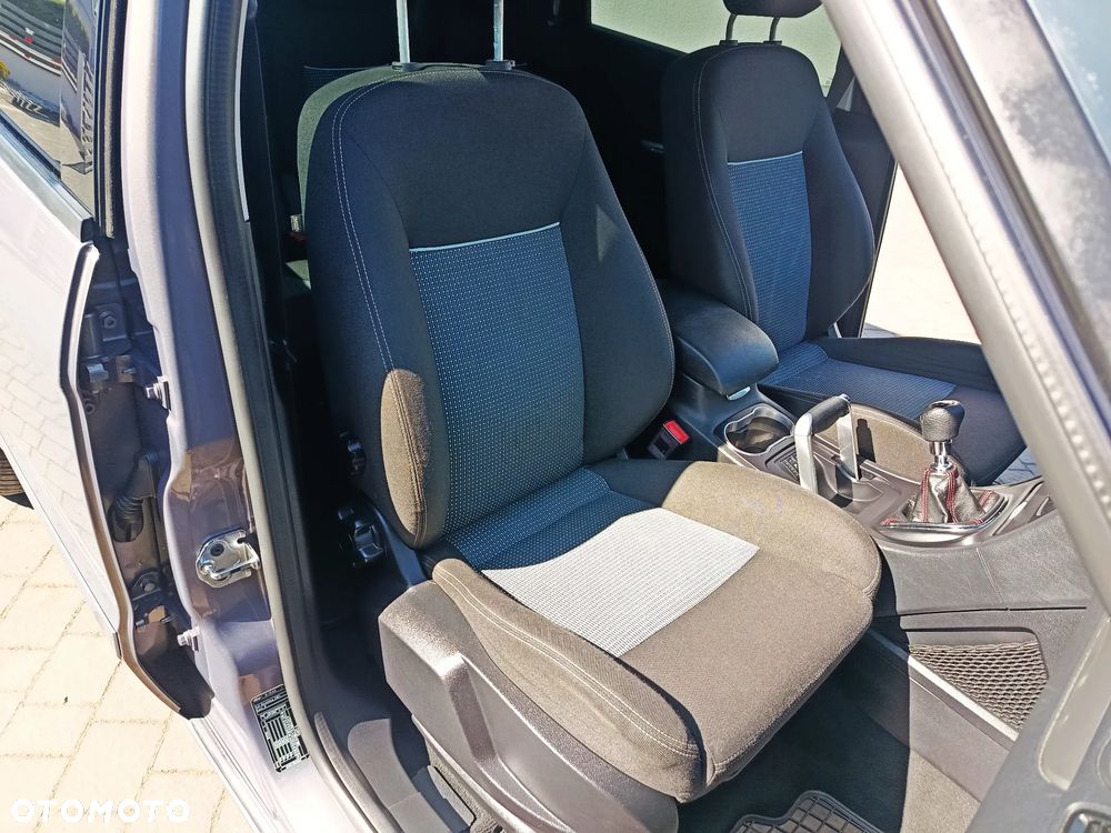 Ford S-Max 2.0 TDCi DPF Champions Edition - 30