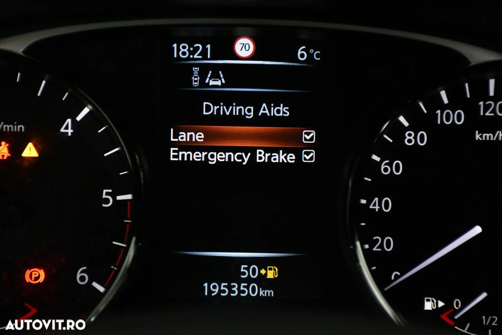 Nissan X-Trail 1.6 dCi N-Connecta - 21