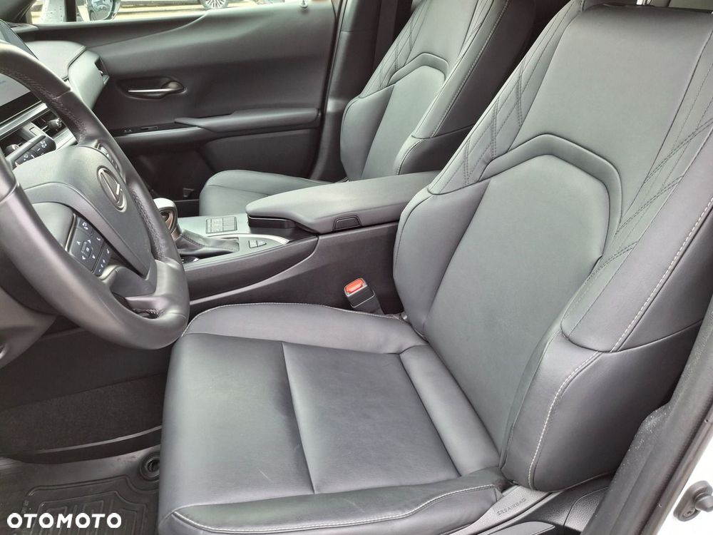 Lexus UX 200 GPF F Sport Design 2WD - 11