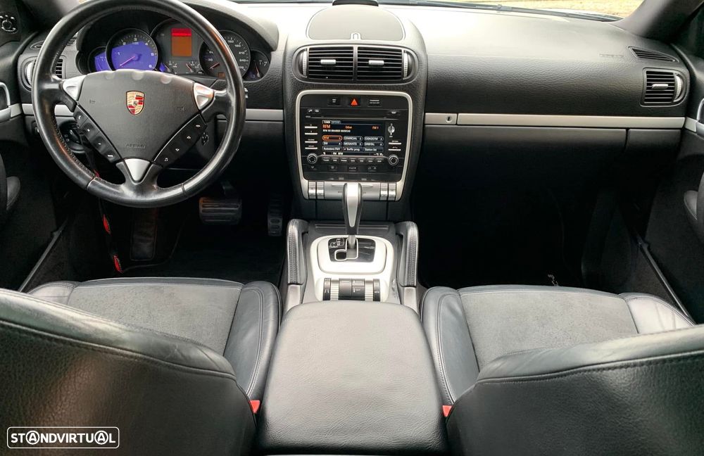 Porsche Cayenne Tiptronic - 14