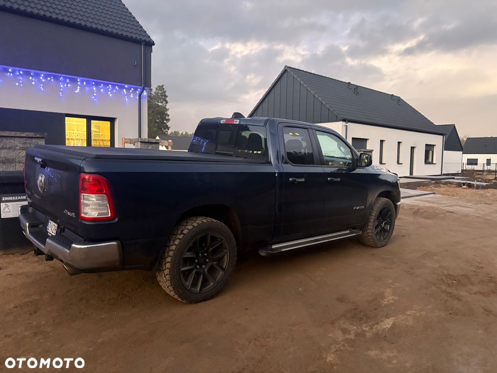 RAM 1500 5.7 Quad Cab Bighorn - 4