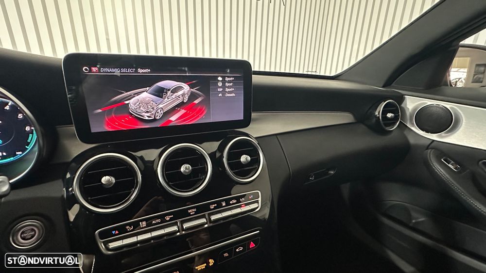 Mercedes-Benz C 300 de AMG Line - 16