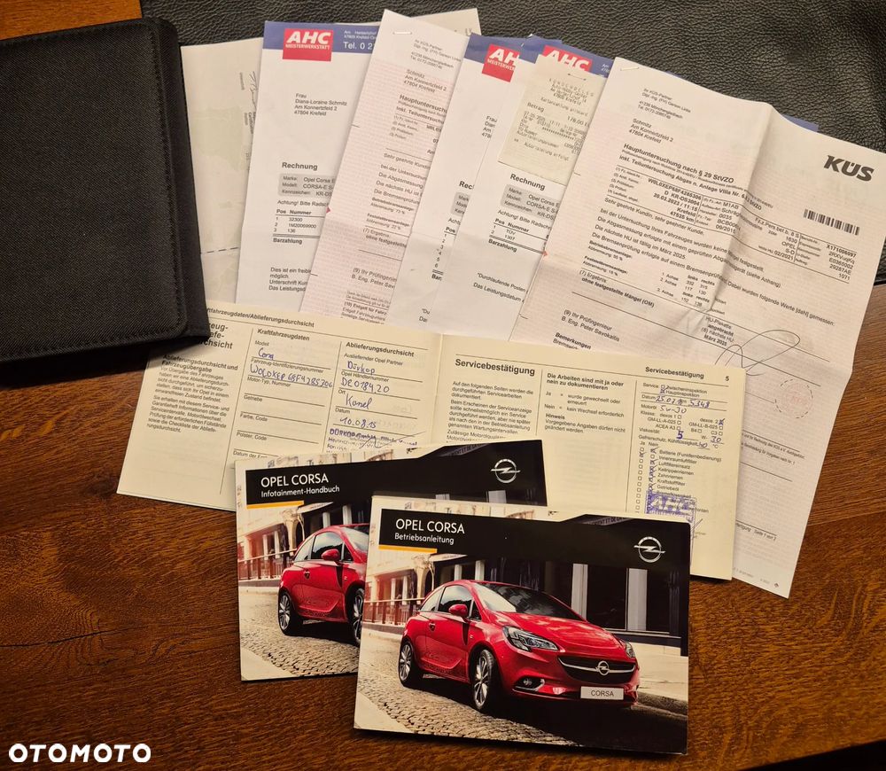 Opel Corsa 1.4 16V Cosmo - 23