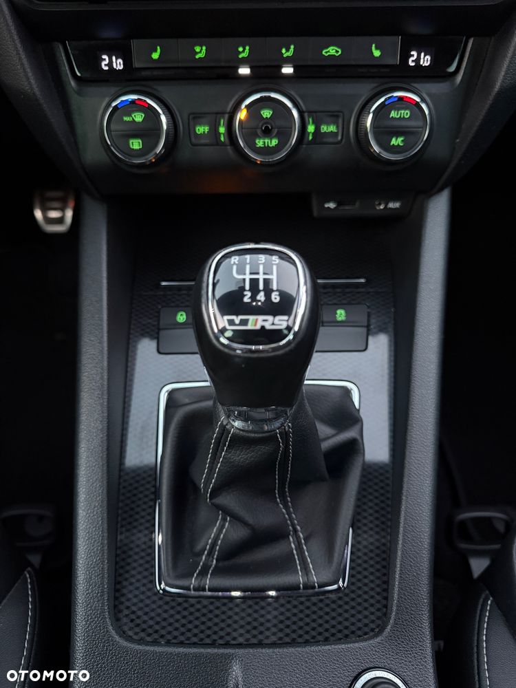 Skoda Octavia 2.0 TDI RS - 15