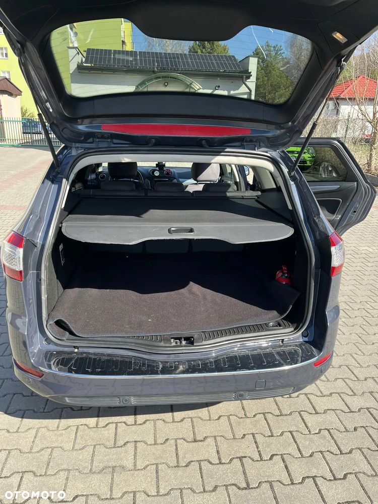 Ford Mondeo 2.0 TDCi Titanium - 11