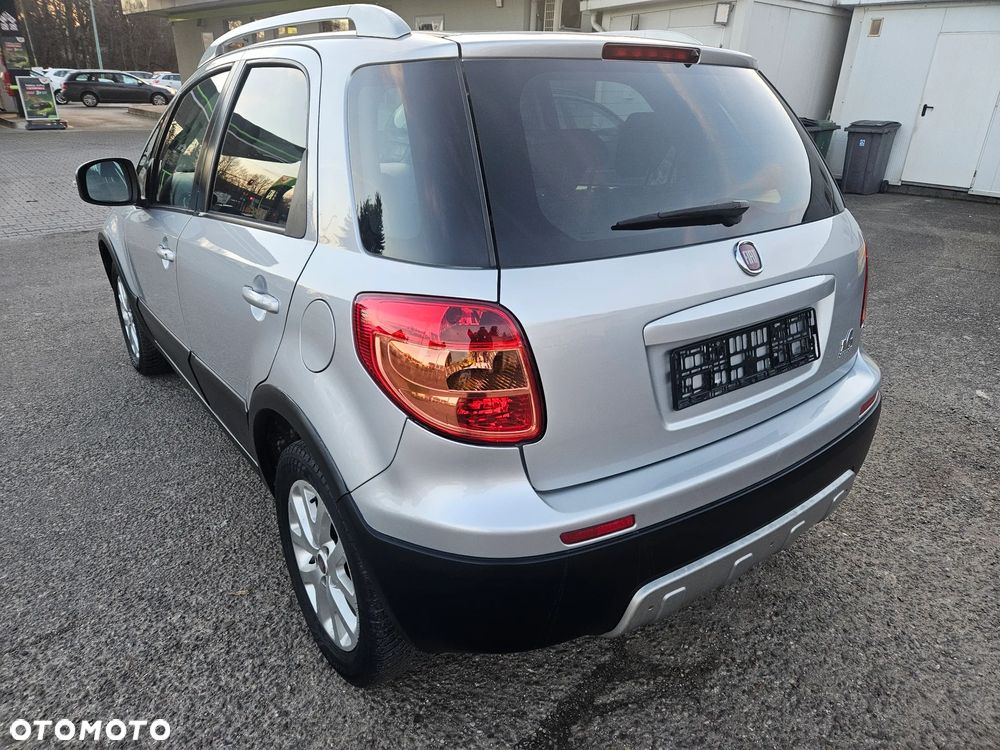 Fiat Sedici 2.0 Multijet DPF 4x4 Lounge - 3