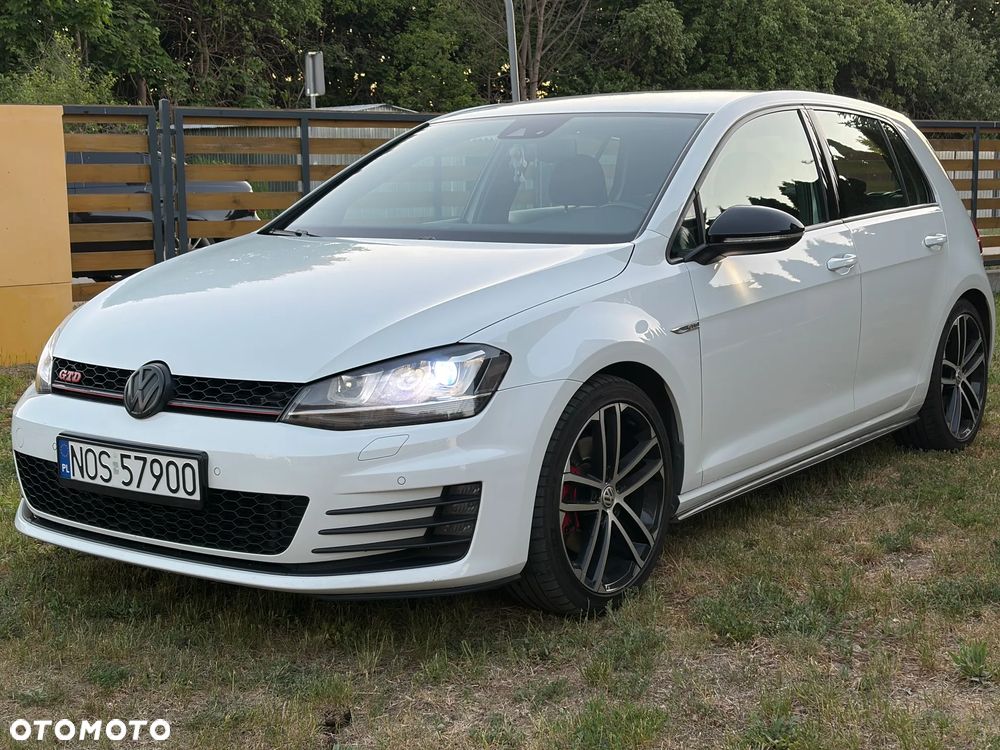Volkswagen Golf 2.0 TDI BMT GTD DSG - 1