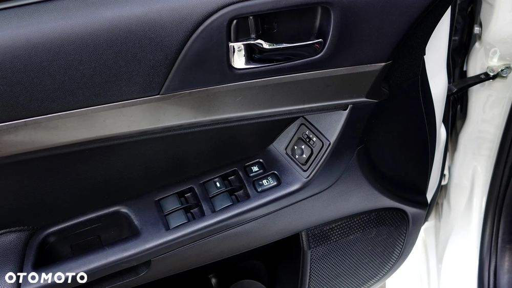 Mitsubishi Lancer 1.6 ClearTec Invite - 2