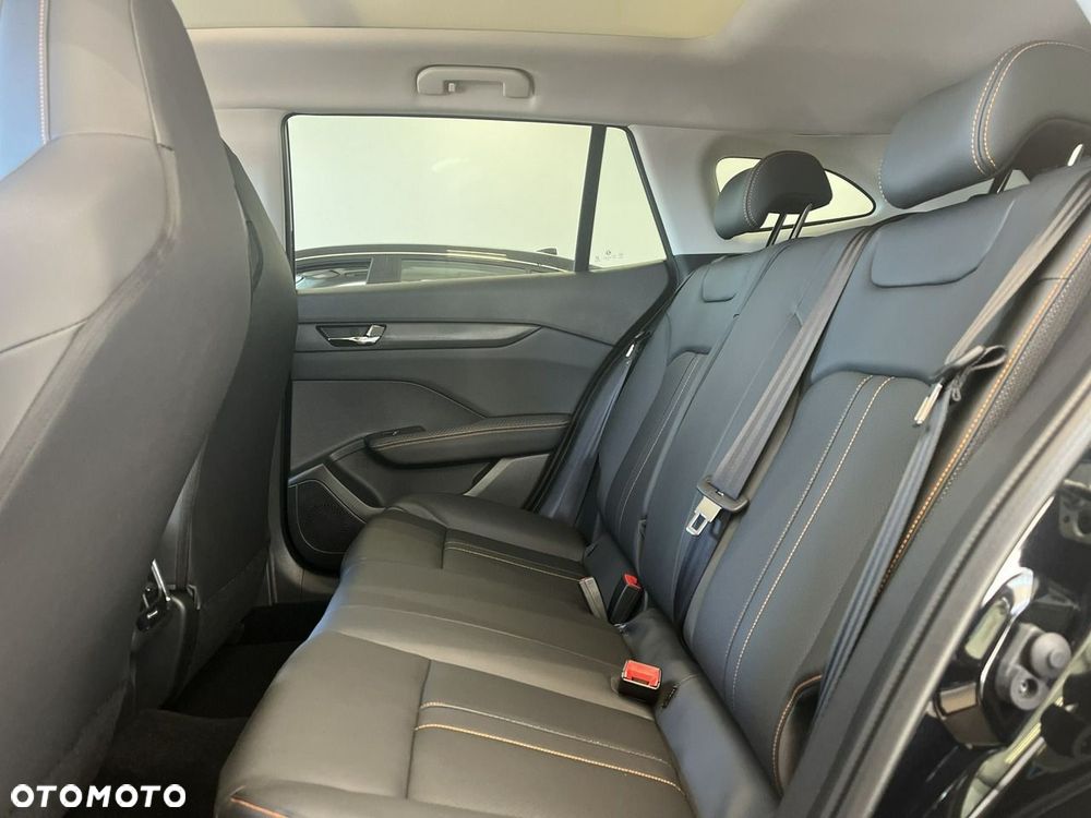 Dongfeng Shine - 12