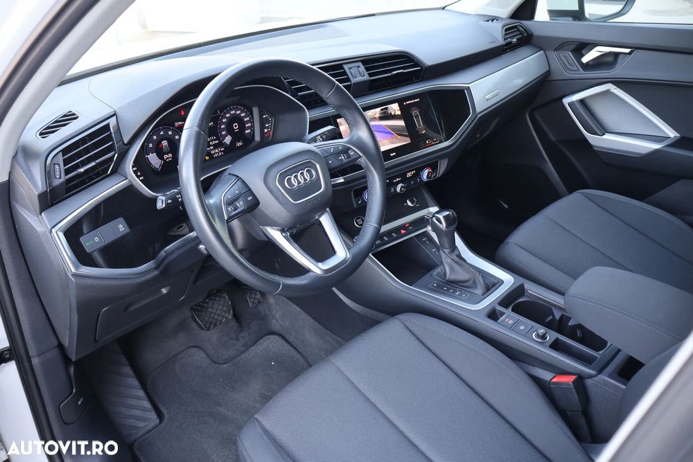 Audi Q3 - 11