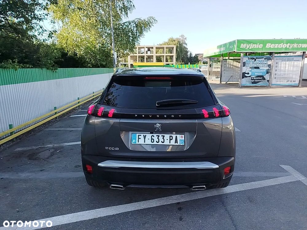 Peugeot 2008 PureTech 130 EAT8 Allure - 6