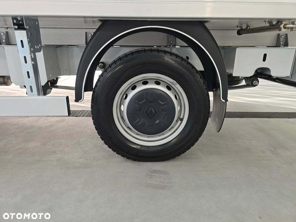 Renault MASTER IGLOOCAR -30*C +25*C ZANOTTI Z350 ŁADOWNOŚĆ 720Kg WZMOCNIONE TYLNE ZWIESZENIE 69 TYŚ Km SERWIS DO OSTATNIEGO Km ASO RENO NA GWARANCJI  BOGATA OPCJA WYPOSAŻENIA FOTEL KIEROWCY PNEŁMATYCZNY TEMPOMAT KLIMA HALOGENY KAMERA COFANIA SALON PL STAN NOWY NOWY NOWY - 21