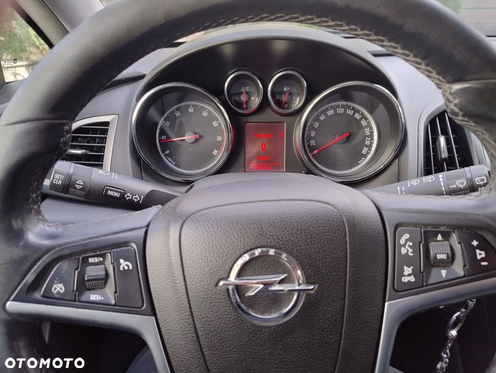 Opel Astra - 9