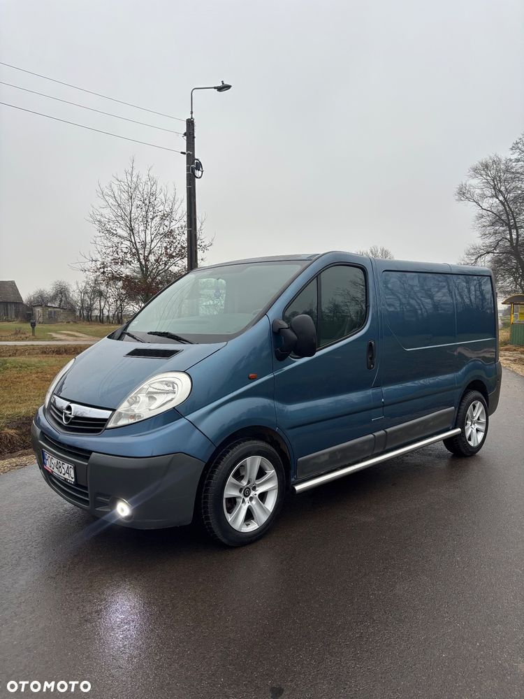 Opel Vivaro - 2