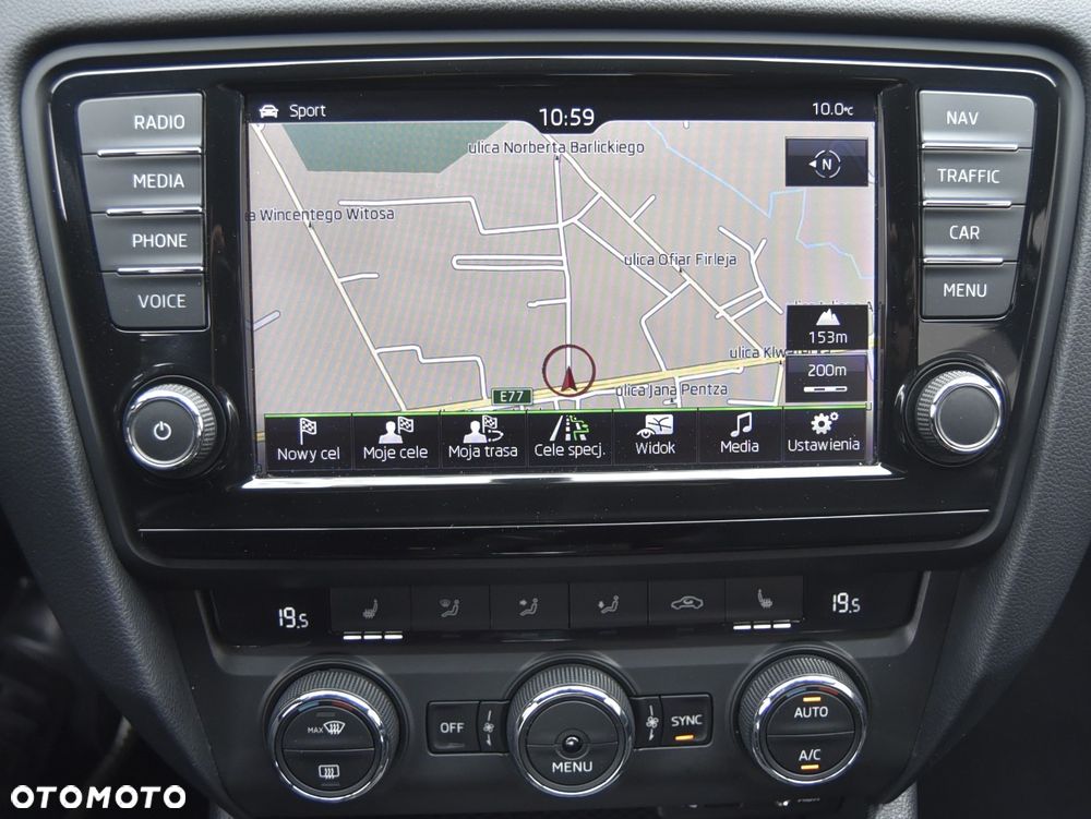 Skoda Octavia 2.0 TDI 4x4 DSG RS - 35