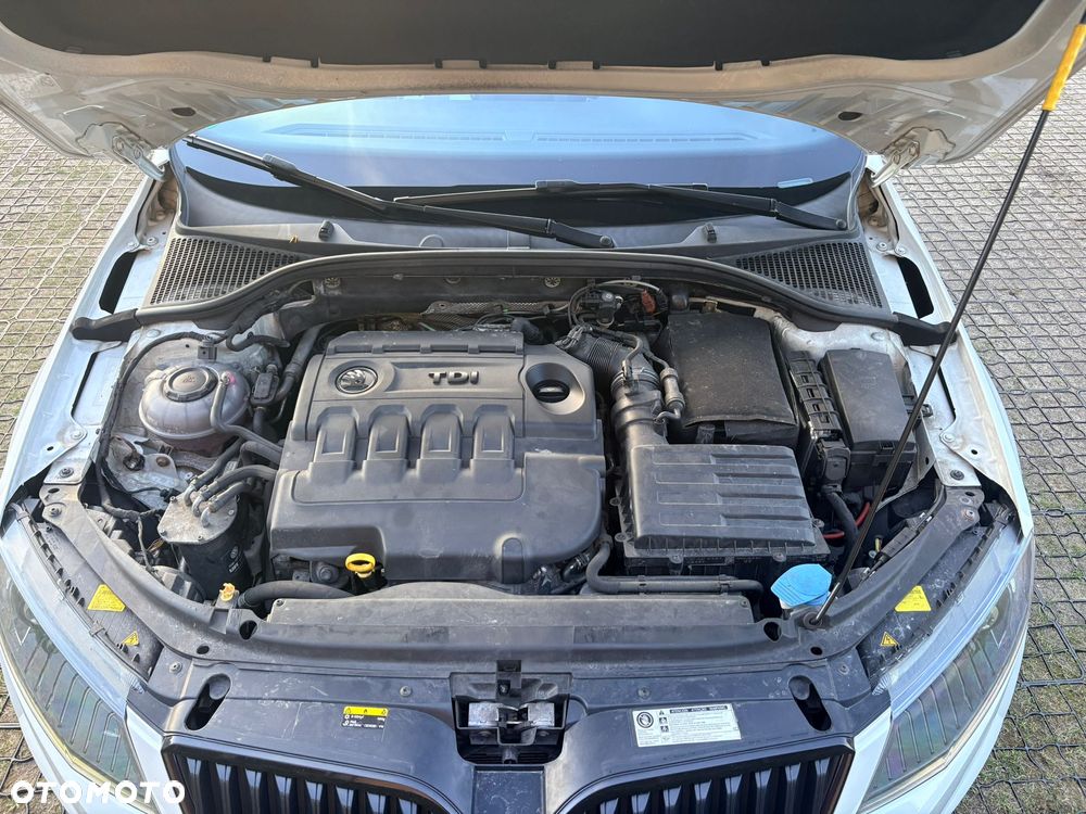 Skoda Octavia 2.0 TDI RS DSG EU6 - 9