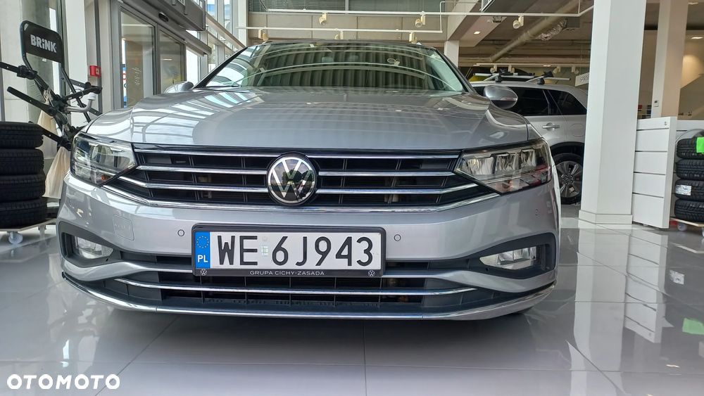 Volkswagen Passat 2.0 TSI Elegance DSG - 4
