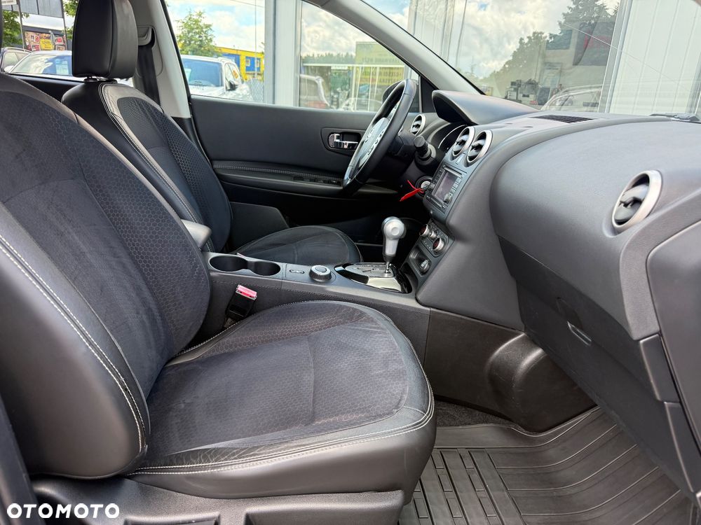 Nissan Qashqai 2.0 dCi 4x4 Tekna - 22