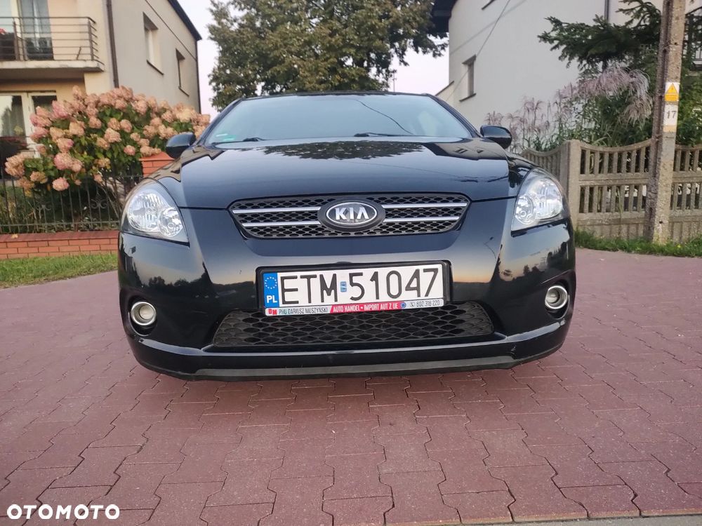 Kia ProCeed - 4