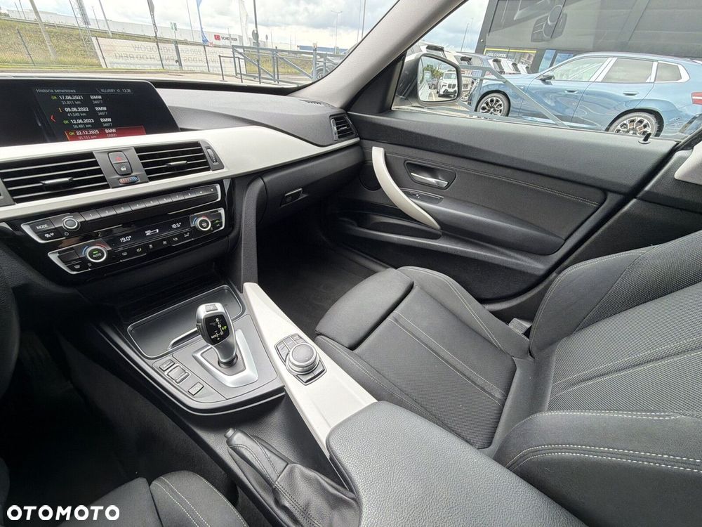 BMW 3GT - 29