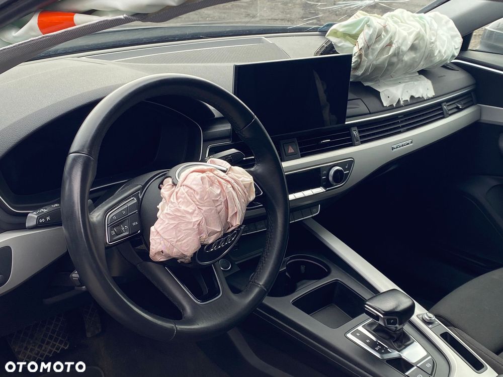 Audi A4 Limousine - 14