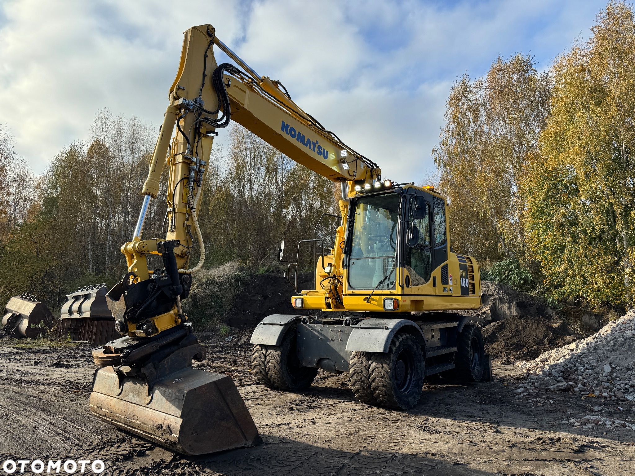 Komatsu PW160 - 1